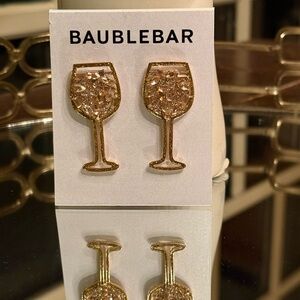 Baublebar pierced earring, nwt, gold, PERFECT for New Years!!!
